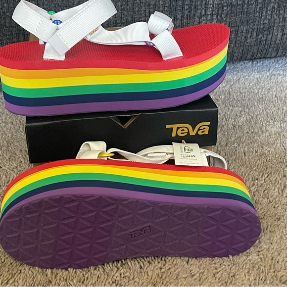 Pride TEVA sandal - Picture 5 of 6